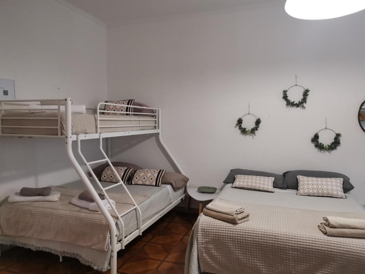 Villa Flora Affittacamere Luni Bagian luar foto